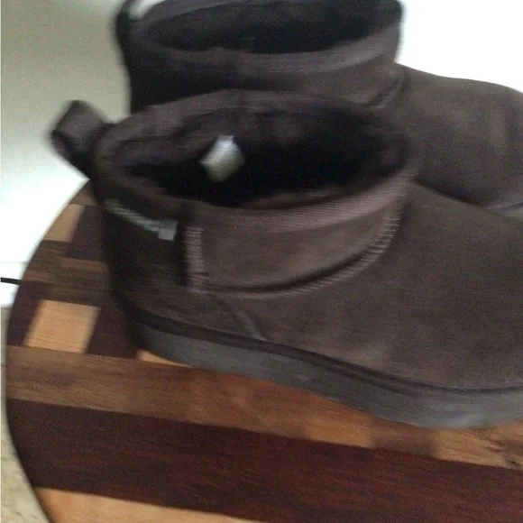 Bearpaw Shortie Chocolate Brown Cow Suede Wool Blend Ankle Gorpcore Boots 7 - Picture 4 of 12